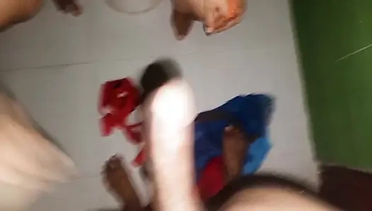 Hintli köylü gril nadiya sıkı amcıklı sert seks tam video Hintli seks videosu