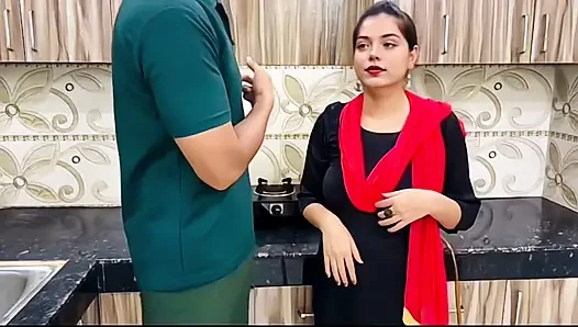 Emlakçı evi vereceği bir anlaşma yaptı ama hayatımın geri kalanı boyunca seninle seks yapmak istiyor