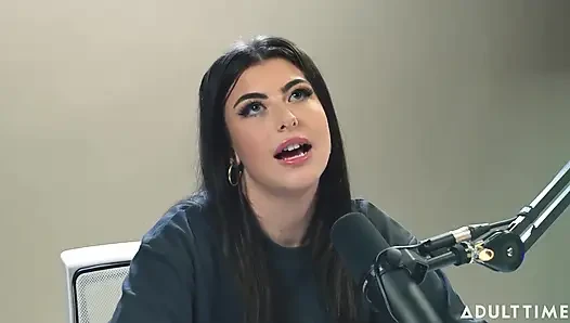 Profesyonel bir dominatrix olmak gal ritchie'nin beklediği şey değil! | Adult Time Podcast