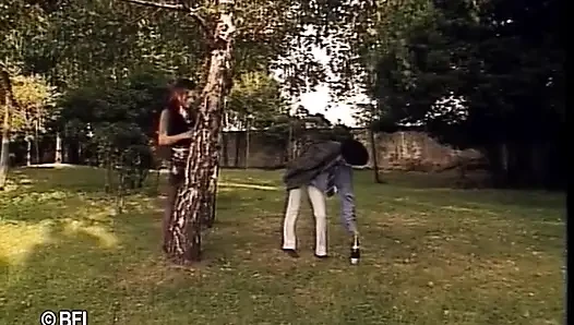 Xkiss - posta otobüsü 76 bölüm 3