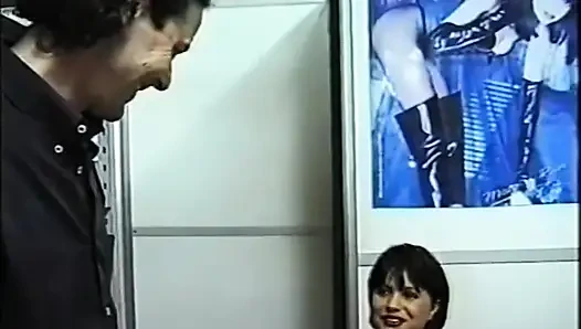 Fışkırtarak sikiş