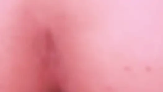 Sert zıplıyor! Çılgın bir şekilde sert üyesine biniyor.