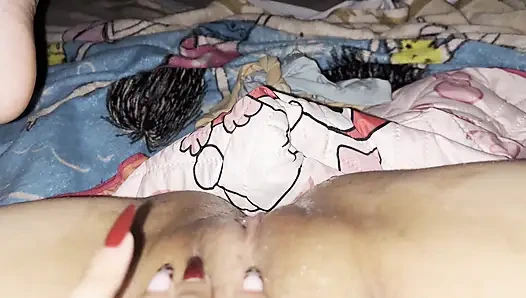 Bekar anne, mastürbasyon yaparken eski sevgilisine video gönderiyor