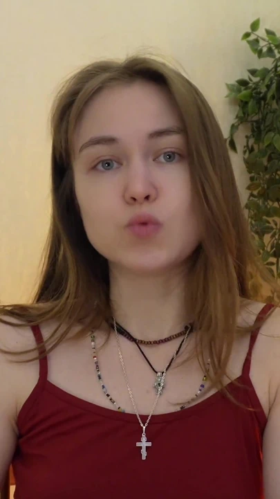 Keira Stone! Cinsel Eğitim'e hoş geldiniz. Sana seks öğreteceğim ve içini çıkaracağım.