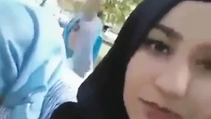 Turbanli kizlar kufur ediyor