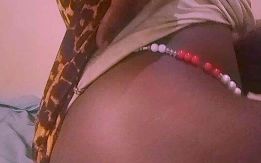 Boşalana kadar yarağının üzerinde twerk yaparken ona nasıl biner