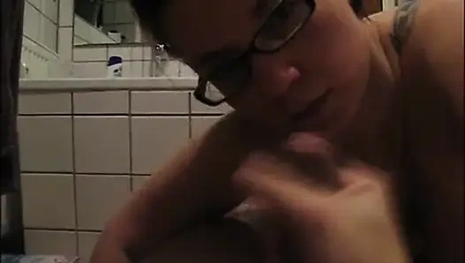 Küvette yattığını hayal et