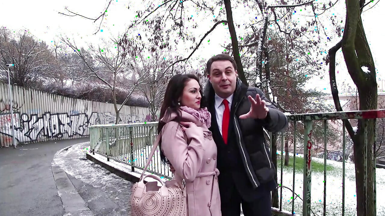 Andrea Dipré için yeni bir Macar porno yıldızı