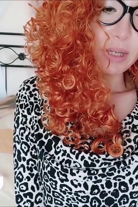 Üvey anne gizli kutunuzu buldu