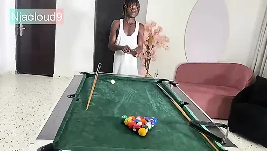 Yanlış sevgililer günü hediyesi verdiğim için neredeyse benden ayrılacak