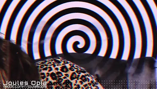 Plexiglass ruj fetişi asmr'ı öpüyor