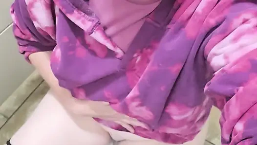 Присоединяйся ко мне, пока я писаю на заправке