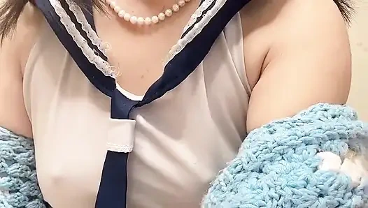 Hana Yeni Gün Iş Seks Kamerası Için Liseli Kız Kostümü Giyiyor