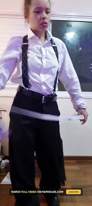 Tam Striptiz