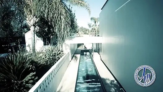 Islak amcıklar ve azgın lezbiyenler!