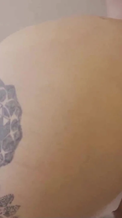 Обязательный для обмена момент из "Немецкую сводную сестру с большими сиськами застукали с дилдо и забеременела трахом"