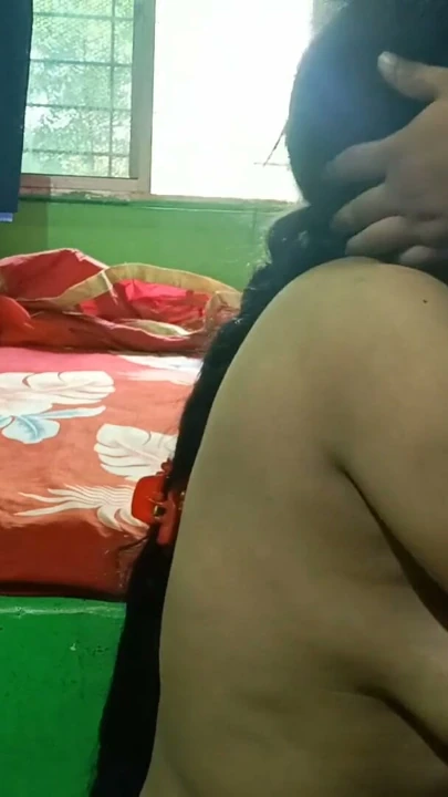 Çok seksi üvey anne ve seksi üvey oğul - büyük göğüsler, büyük götlü bangla sesli romantik seks | Klip 1