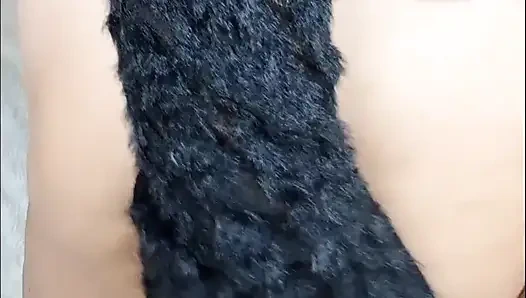 Uyluk yüksek çorap giyerken dildomla anal mastürbasyon izlemeyi seven var mı?