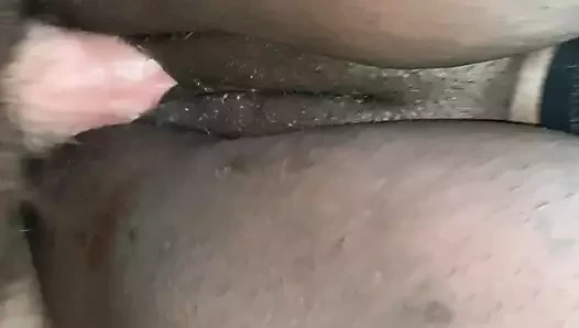 Güzel siyah kraliçe kremalı üzerinde benim çük