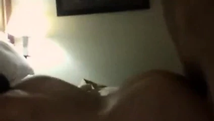 Kız berbat ona adam sonra gets becerdin ve kırlangıçlar yük