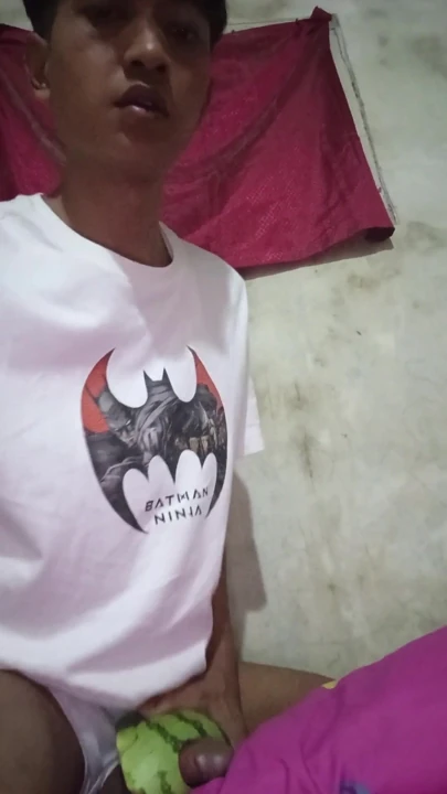 Kırmızı penis insanları #Hot#indo#asia#solo yapıyor | Klip 1