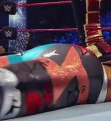 Wwe - bayley'nin minderde sallanan kabarcık poposu