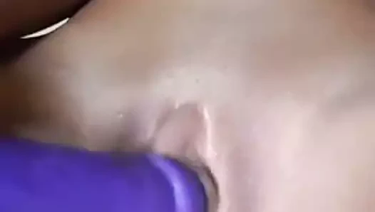 Sıkı kedi mor vibratör