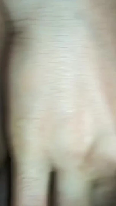 Ateşli amcık şişmiş, komşumun güzel amcık sarışını yarağımla sikiliyor. | Klip 2