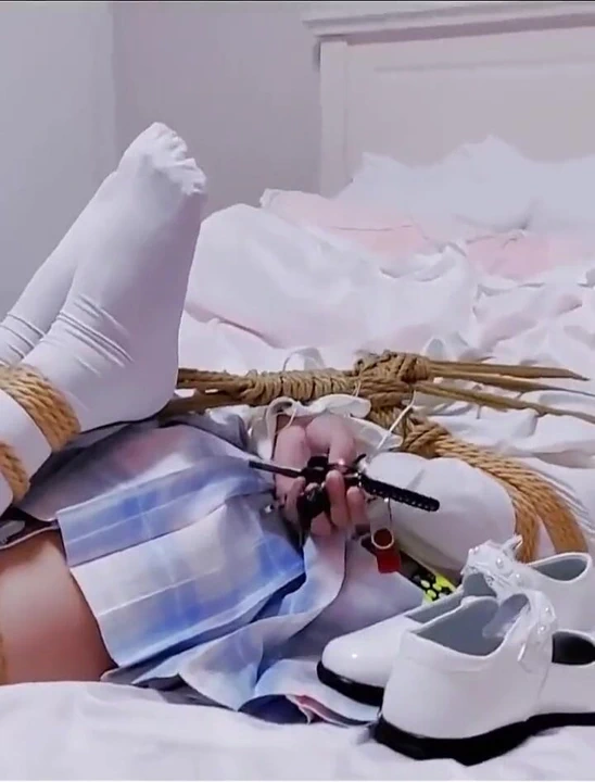 Sıkıntı içindeki kız bölüm 19