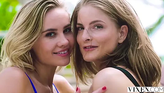 Vixen Addie ve Cayenne üçlü seks fantezilerini yaşıyor
