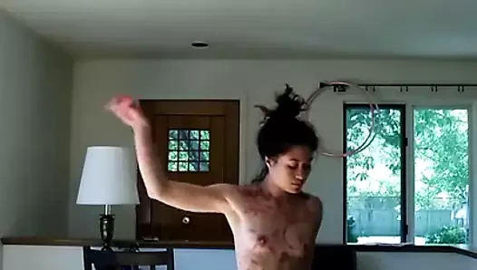 Garip striptizci müziği