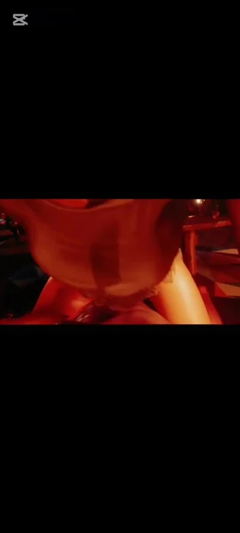 Обязательный для обмена момент из "Anna Freaky Nature Obtiene Sexo"