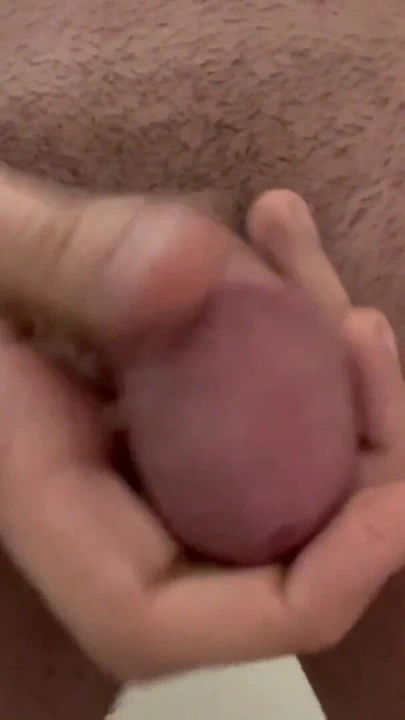 Arap yarakla mastürbasyon yapıyor (21 cm) | Klip 2