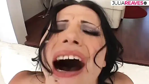 Önce dildoyla sonra azgın sert yarağıyla amcığımda