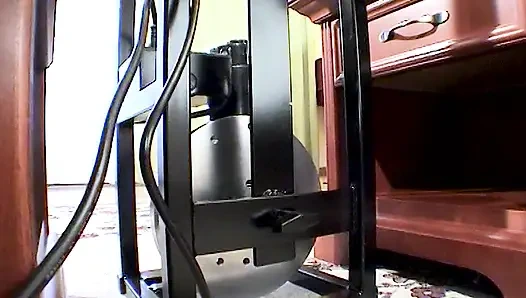 Teen Anni büyük penisi tatıyor