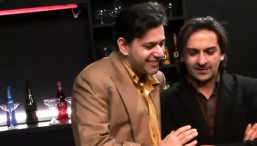 Angelika siyahı, anna lovato, britney ve valery yaz