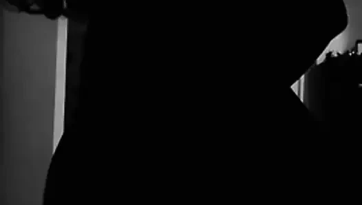 İri güzel sürtük