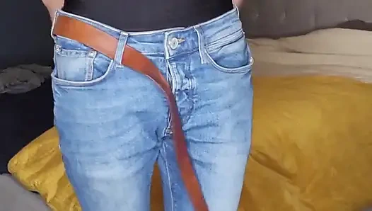 Dükkanlara gitmeye hazırlanıyoruz.