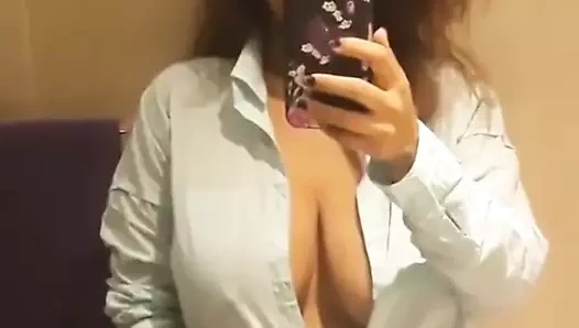 evde canlı çıplak kal