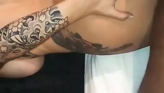 Bbc diging ona ince kıçını daha büyük bir delik