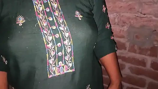 Üvey ateşli teyze evde yalnız