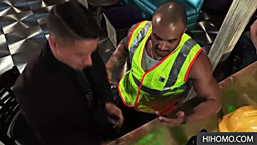 Botlarımı yala ve bana kıçını ver kaltak