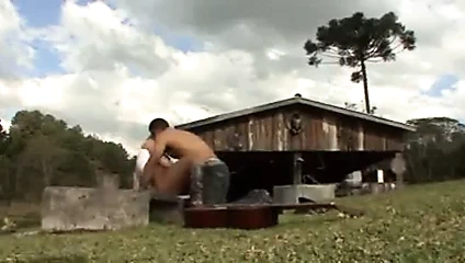 Cleo sikme içinde bir kamp