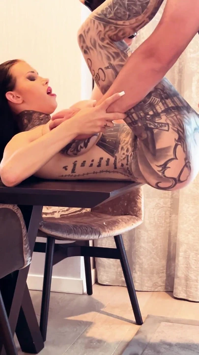 Yeni gelen benimle deneyimlemek istiyor