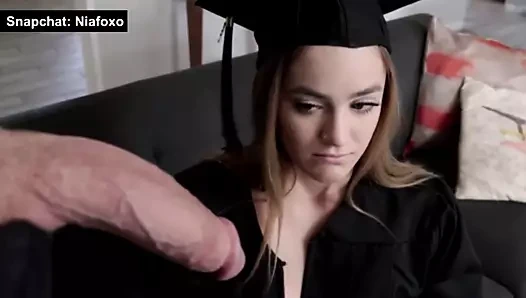 Mezun olursan beni becermene izin veririm – üvey kız sürmek