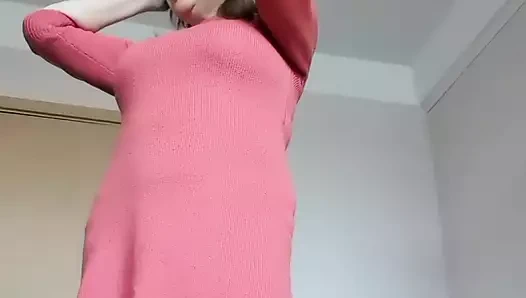 Dev kadın orta yaşlı seksi kadın ve minik üvey oğlu rol yapma fetişi