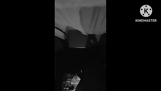 Bangladeşli xxx - üvey kız kardeş sert gırtlağına kadar alıyor