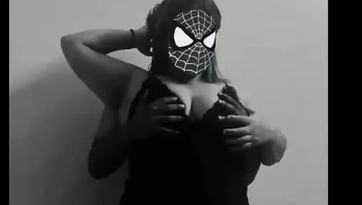 Ben ve karım spiderrrrr filmi izledikten sonra