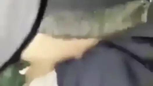 me la dejo chupar