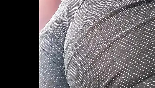 Çalışan ayaklar: Bee LED tıkaçla alışverişe gitti